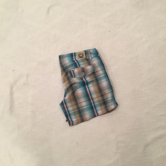 FREESTYLE BRAND PLAID SHORTS - Picture 9 of 11